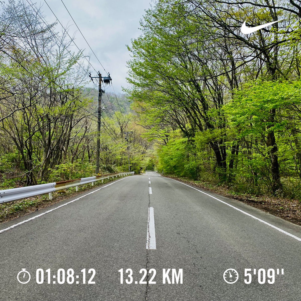 EASY JOG ✔︎
A steady 13km run

Workout total＝Run →1222 times

#nike #running #pegasus40 #japan #nikerunner #easyjog #走れる事に感謝 #garmin