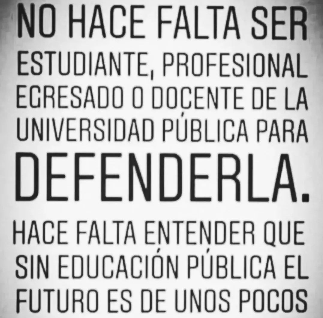 PERIODlSTAPERON's tweet photo. A la Universidad Pública la defendemos todos 🇦🇷 https://t.co/OmxfcjRv73
