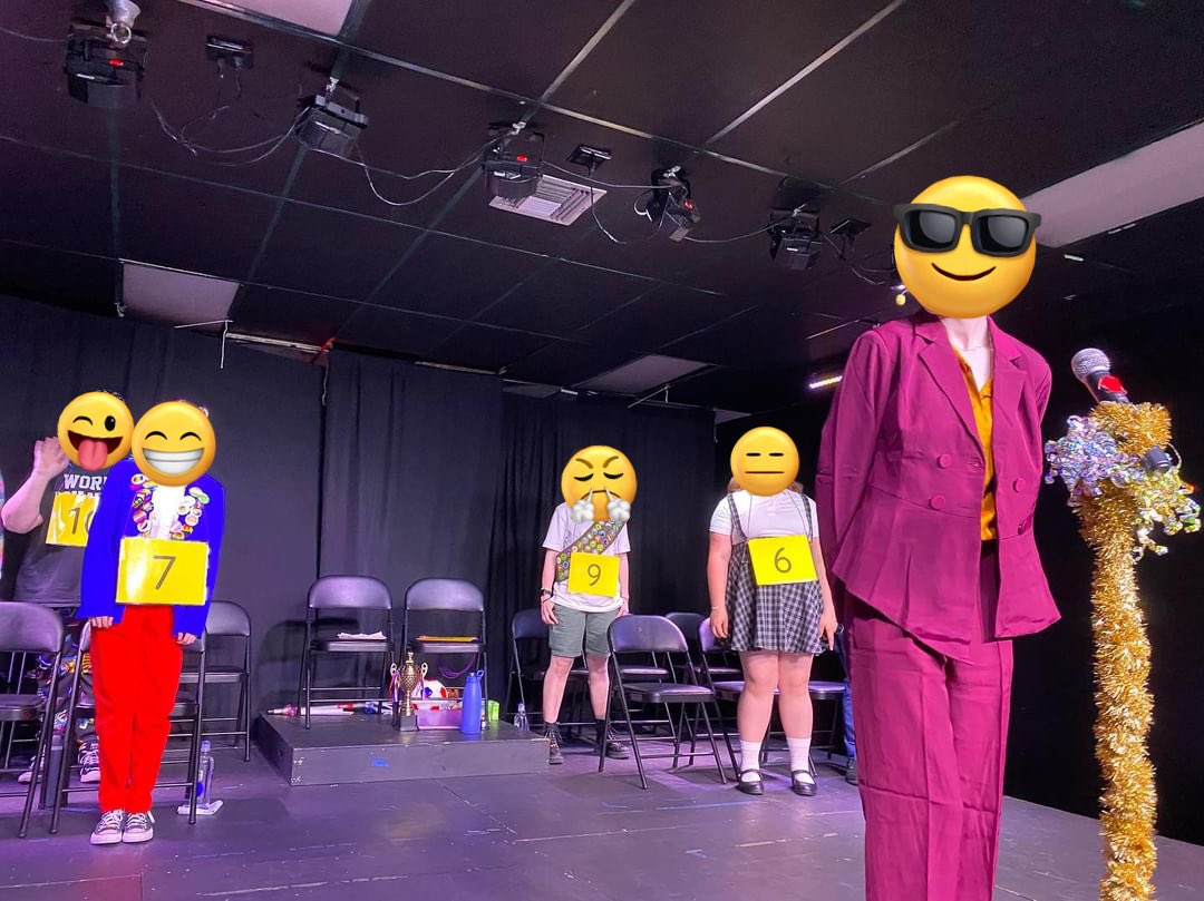 EmberKazari's tweet photo. Just had a production of 25th Annual Putnam County Spelling Bee at a local theater. I got to play Barfee and had so much fun with the cast! Love you all <3 https://t.co/Rrn7vxzzYG