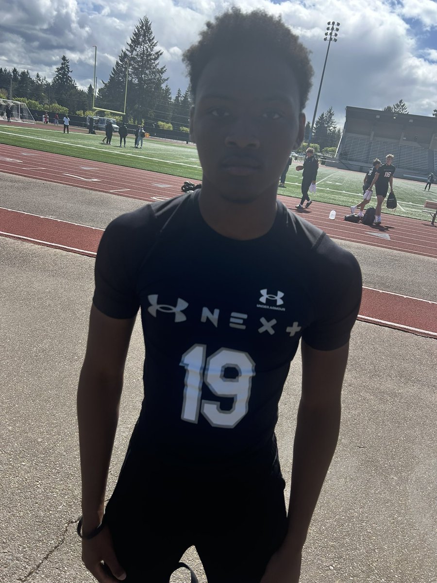 LamontMcDonald0's tweet photo. Had a great time competing at #UANEXT Camp in  Seattle, WA thanks for the opportunity. @BrandonHuffman @GregBiggins @adamgorney @TheUCReport @jak_rtz @ChadSimmons_ @PGregorian @DemetricDWarren @on3 @On3Recruits @westcoastpreps_  @PrepRedzoneCA  @KTPrepElite @PangelinaJohn https://t.co/uctZSnrMT6