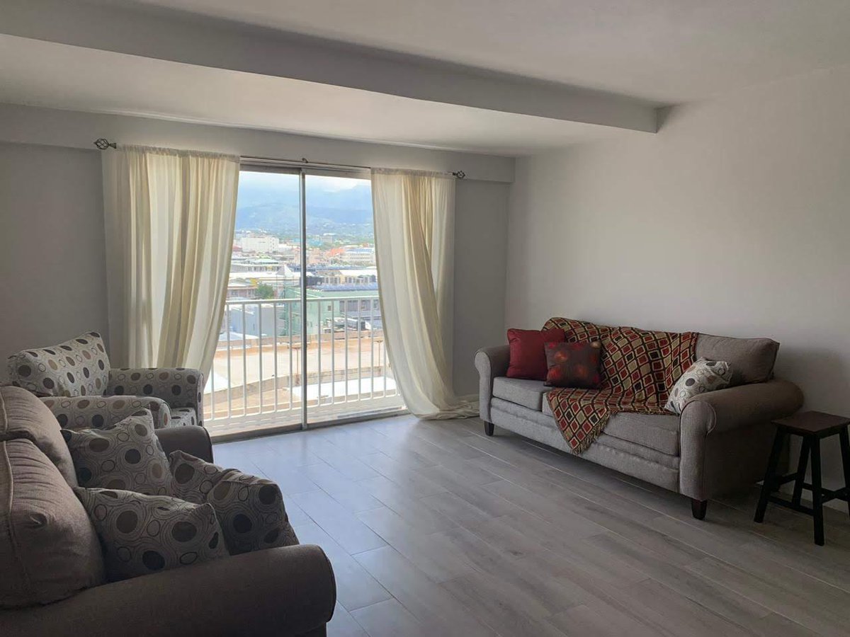 guruintraining_'s tweet photo. Property #55: #PropertySundays

Ocean Boulevard, Kingston
J$27 million
Est mortgage: $178,000 per month

1 bedroom 1 bathroom
760 sq ft

#SimonSaysRealEstate https://t.co/yY62QmLdY3