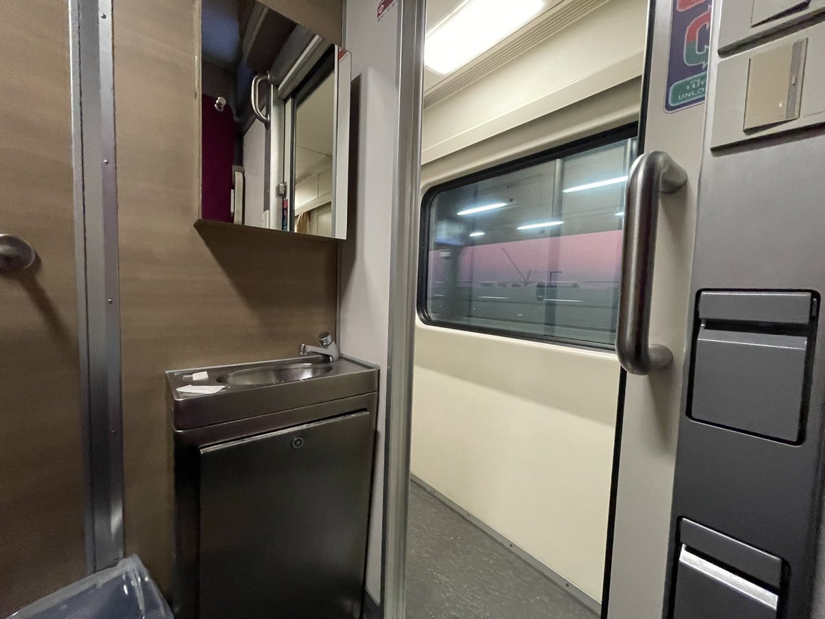 ぺろﾝｺﾞ👑ランブータン狂祖 tweet media