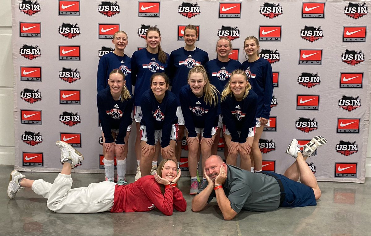 KS Elite Zars 17 BSSL showed out at the Windy City Classic this wkd.  We got a lot going on - pressure D, speed, strength, grit, execution, unselfish play, skill, HUGE ENERGY &amp; HUGE EFFORT! Come check em out.
Not sure how I agreed to take &amp; post this picture🤷🏻‍♂️😂
(👀 at those 😊)