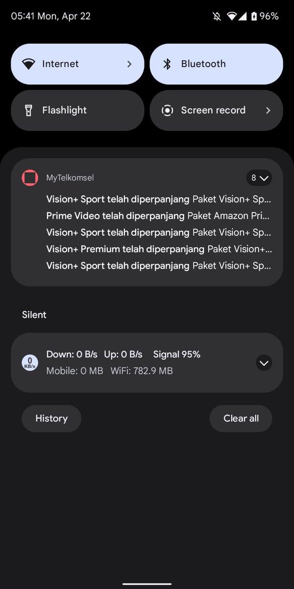 viergooo's tweet photo. Beli paket vision+ di My Telkomsel kenapa saat perpanjangan jadi ada perpanjang paket ke nomor orang lain juga? @Telkomsel @visionplusid https://t.co/CrLUlSXv1l
