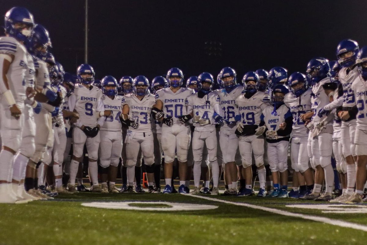 Haus Davis tweet media