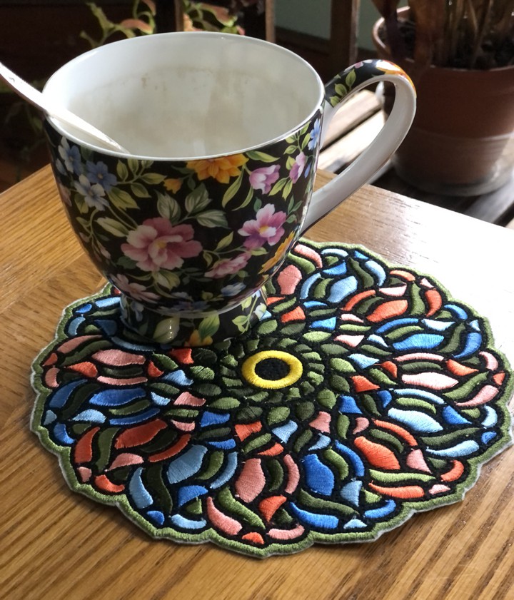 New design:  Colors of Spring Mug Rug In-the-Hoop (ITH)
advanced-embroidery-designs.com/html/30526.html
#AdvancedEmbroideryDesigns #MachineEmbroidery