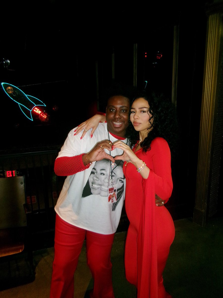 i ♥️ mariah the scientist.