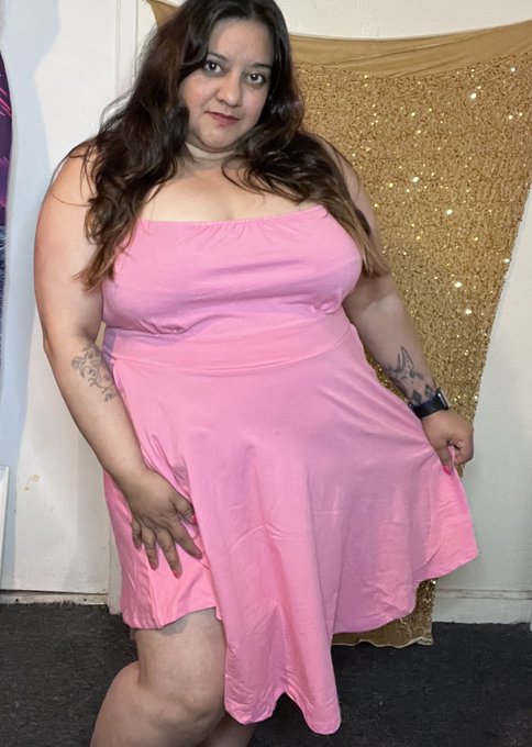 Going to livestream games on manyvids for a little bit tonight! Maybe just 30-50 minutes tonight. Def<a href="/tag/bbw"class="tags"><span>#bbw</span></a><a href="/tag/bbwgaming"class="tags"><span>#bbwgaming</span></a>