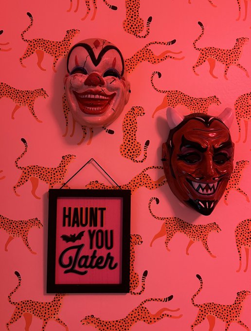 Look at the masks I put on my wall 👺 which one should I add next? https://t.co/Jrykbq2yeW<a href="/tag/throne"class="tags"><span>#throne</span></a><a href="/tag/wishlist"class="tags"><span>#wishlist</span></a>