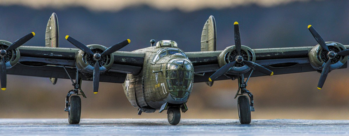 Revell 1/72 CONSOLIDATED B-24D LIBERATOR Modeled by Shu-hei Matsumoto スケールアヴィエーション2024年5月号 発売中！ amzn.asia/d/erntiow #Scaleaviation #スケールアヴィエーション