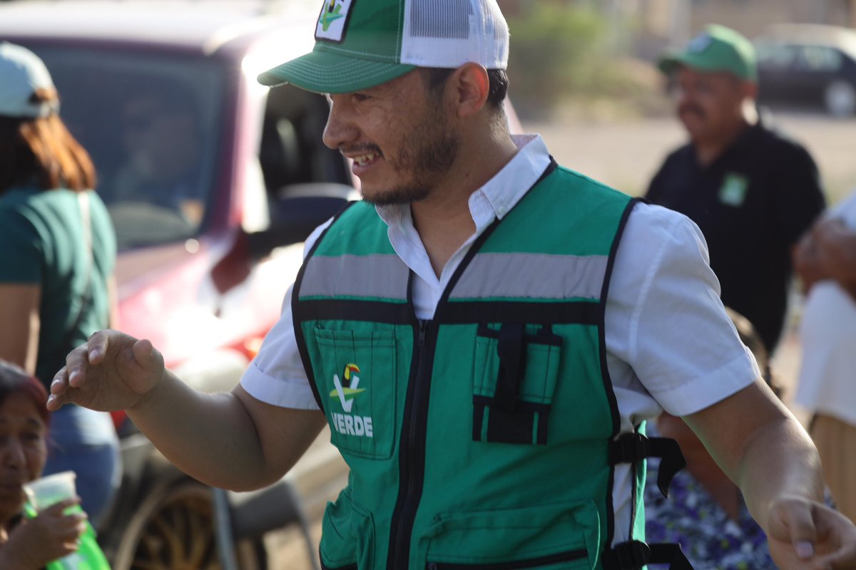 JrLozanor's tweet photo. El D08 está en las mejores manos con @Sandra12Amaya . Sin duda una mujer preparada y con experiencia para llevar los anhelos del pueblo al Congreso del Estado.

La transf♻️rmación de Victoria ya nadie la detiene. https://t.co/elBryT5dsR