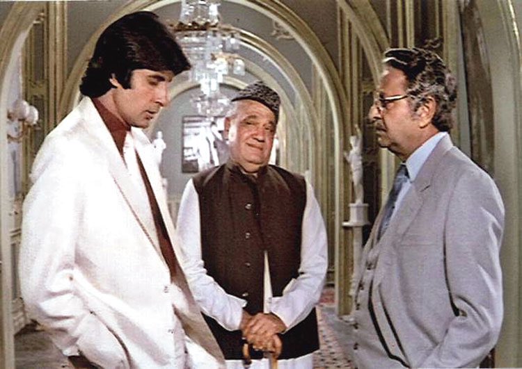 Watching Sharaabi (1984) for the podcast The dialogue derby, my goodness. Kader Khan’s ability to infuse a poetic aesthetic in the most mundane of situations. Also, kinda crazy that Prakash Mehra and Bachchan aced the functional alcoholic act, twice.