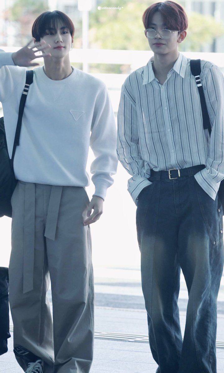 cottoncandy__hs's tweet photo. 240422 ICN출국

#희승 #HEESEUNG
#엔하이픈 #ENHYPEN https://t.co/WG0B43biGn