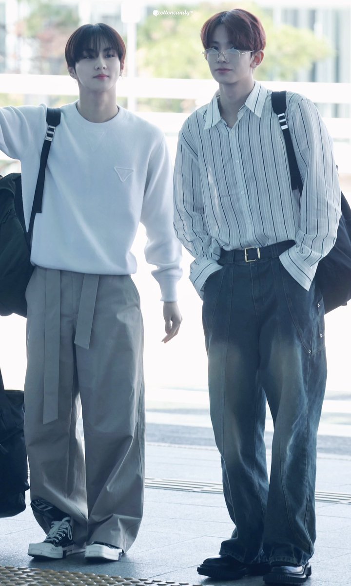cottoncandy__hs's tweet photo. 240422 ICN출국

#희승 #HEESEUNG
#엔하이픈 #ENHYPEN https://t.co/WG0B43biGn