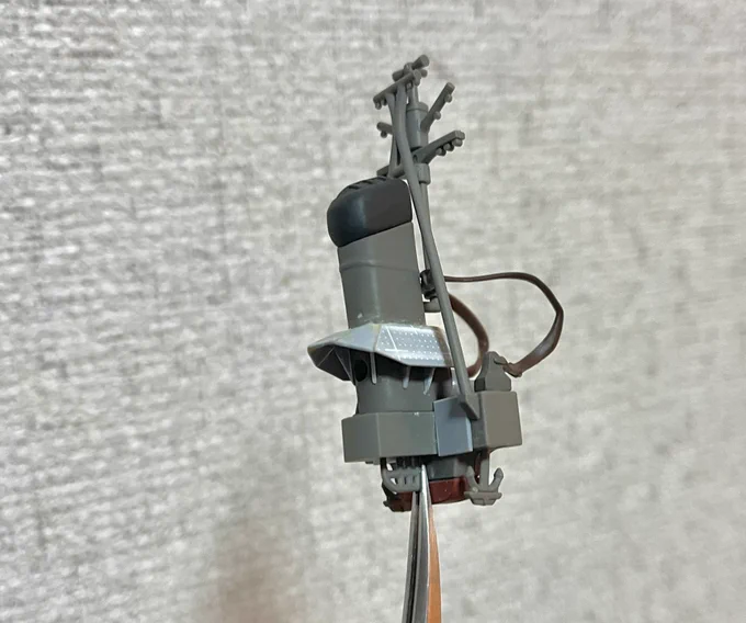 敷波を作るにあたり艤装形状もちゃんと特Ⅱ型仕様へ改造しています缶室吸気口の形状を特Ⅰ型のキセル型からお椀型へ変更しました 