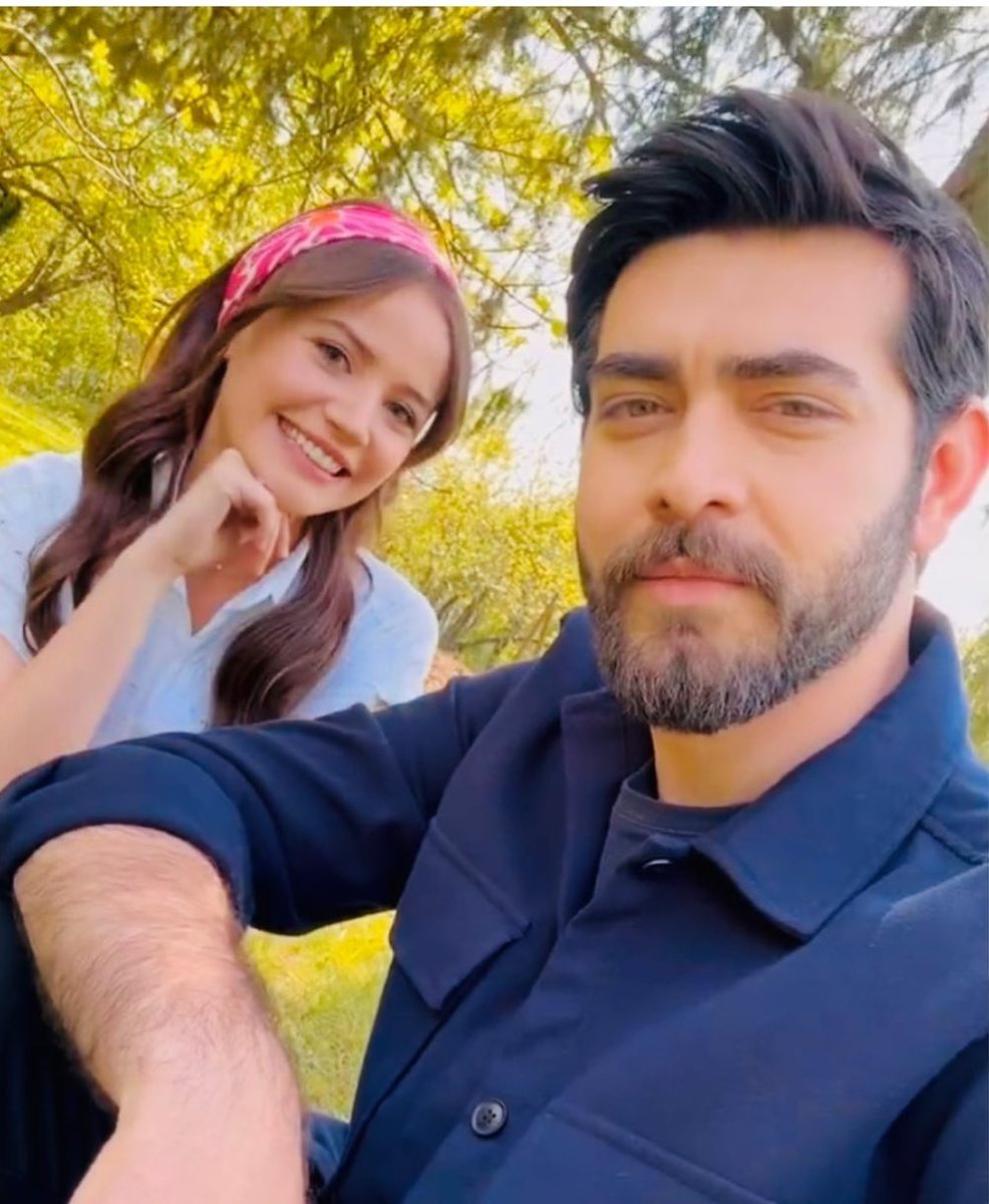 BayLunay's tweet photo. Contando las horas
#KanÇiçekleri  #DilBar #BarışBaktaş #YağmurYüksel #YaĝBar https://t.co/FgdLhwIpfl