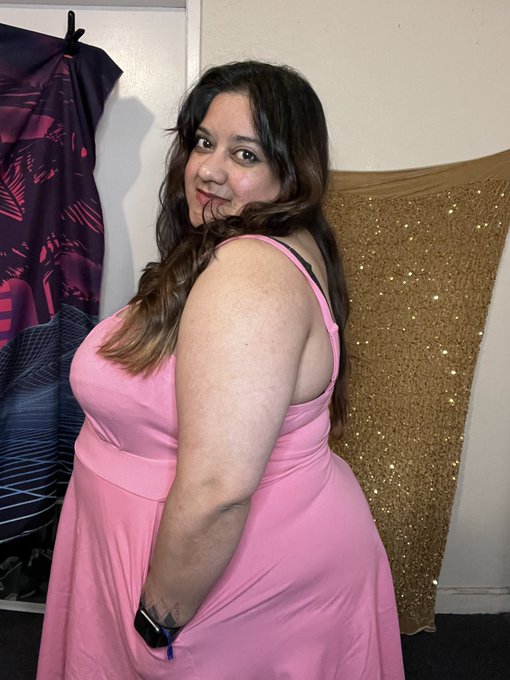 Ended stream bcuz I have to work in the morning, but I had fun! Thx if you watched!!! ❤️ https://t.c<a href="/tag/bbw"class="tags"><span>#bbw</span></a>