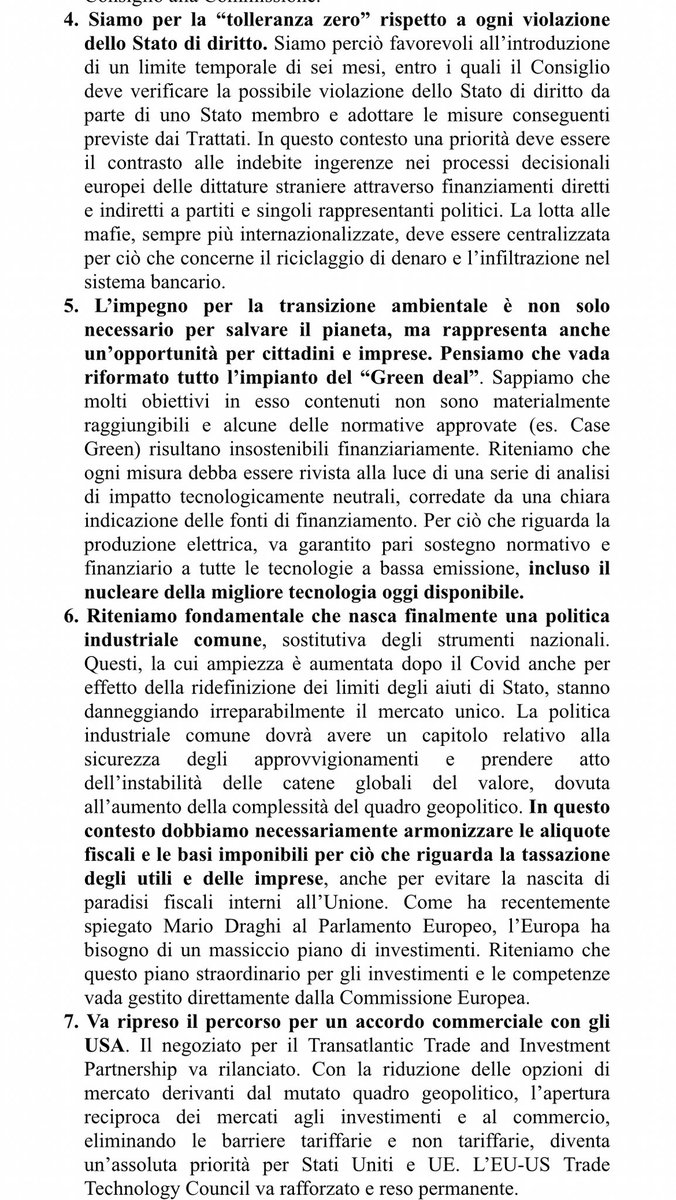 CarloCalenda's tweet photo. LA POSIZIONE “SI e NO” DEL FRONTE EUROPEISTA.
Cecilia Strada e Giorgio Gori. Annalisa Corrado e Stefano Bonaccini. Marco Tarquinio e Dario Nardella. Pina Picierno e Jasmine Cristallo. Gianfranco Librandi e Emma Bonino. Matteo Renzi e Enzo Maraio. Sandra Mastella e i radicali che faranno parte della lista.
C’è un netto predominare del “ma anche” nelle liste del campo dell’opposizione europeista. 
Le coppie che ho nominato hanno idee completamente diverse su Ucraina e transizione ecologica. Due dei temi fondamentali dell’agenda europea. Dubito che Bonaccini sia favorevole a chiudere immediatamente le fonti fossili come la Corrado, o che Giorgio Gori consideri il taglio dell’invio delle armi all’Ucraina un percorso verso la pace come la Strada. Stessa cosa per ciò che concerne Tarquinio verso Nardella. O ancora Bonino la pensa come Librandi sull’Arabia Saudita paradiso per le donne senza velo e sulla necessità di spingere l’Ucraina alla resa? E ancora, Renzi strepita contro il green deal e Timmermans che lo ha varato, ma i socialisti con cui fa la lista - e da cui Timmermans proviene - sono i primi sostenitori del Green deal. E se eletti nella lista Stati Uniti d’Europa continueranno in questo senso, nel PSE. 
Questi sono solo alcuni esempi di ciò che accadrà nelle liste dell’area liberal-progressista. 
Al fondo c’è una profonda presa in giro degli elettori che votano partiti o somme di partiti privi di una linea politica precisa sui dossier più importanti.
La stessa cosa non accadrà per @Azione_it - Siamo Europei. Per questo abbiamo voluto firmare, con tutte le forze che compongono la lista, come prima cosa, un programma in dieci punti molto netto e senza ambiguità. 
Non rifonderemo l’UE con il “un po’ di qua e un po’ di là”. 
E se questa è la “non linea” dei partiti europeisti, allora i Sovranisti hanno già vinto.