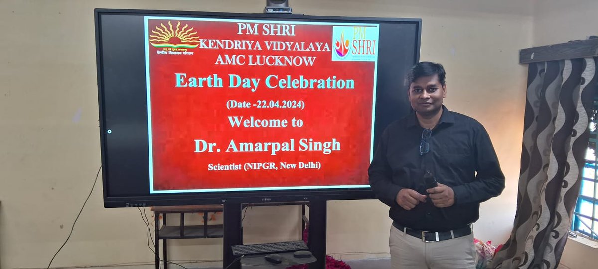 AmcKendriya's tweet photo. Dr Amar Pal Singh scientist @NIPGRsocial addressed students @AmcKendriya Lucknow on the Earth day celebration (22/04/2024). A welcome address is given by Mr. Sanoj kumar I/C Principal.@apslab_nipgr @EduMinOfIndia @KVS_HQ @KVS_Lucknow @Sonaa_seth @KvsMumbai @asifkvs @sachan_sanoj https://t.co/M4mEWQYTvb