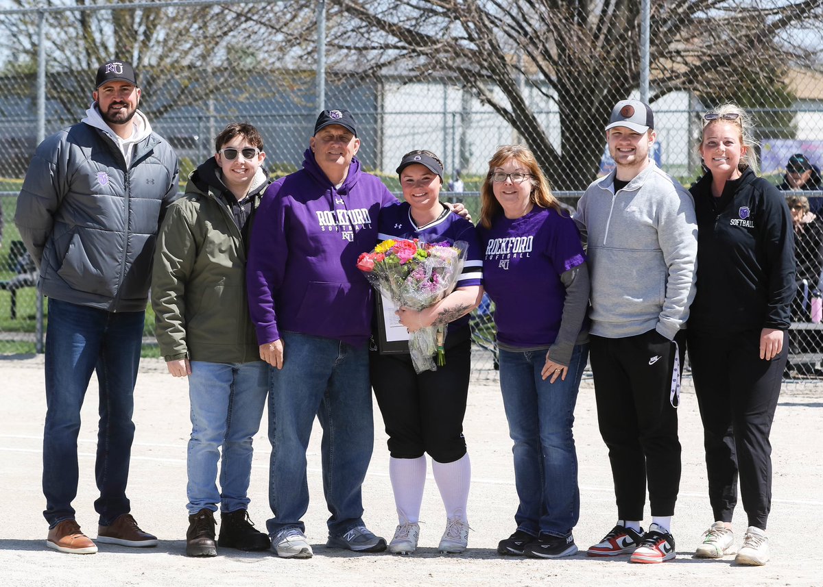 KellyJo_32's tweet photo. RU Softball Senior Day 2024 🥎💜 @regent_softball https://t.co/rRkd4G0wMM
