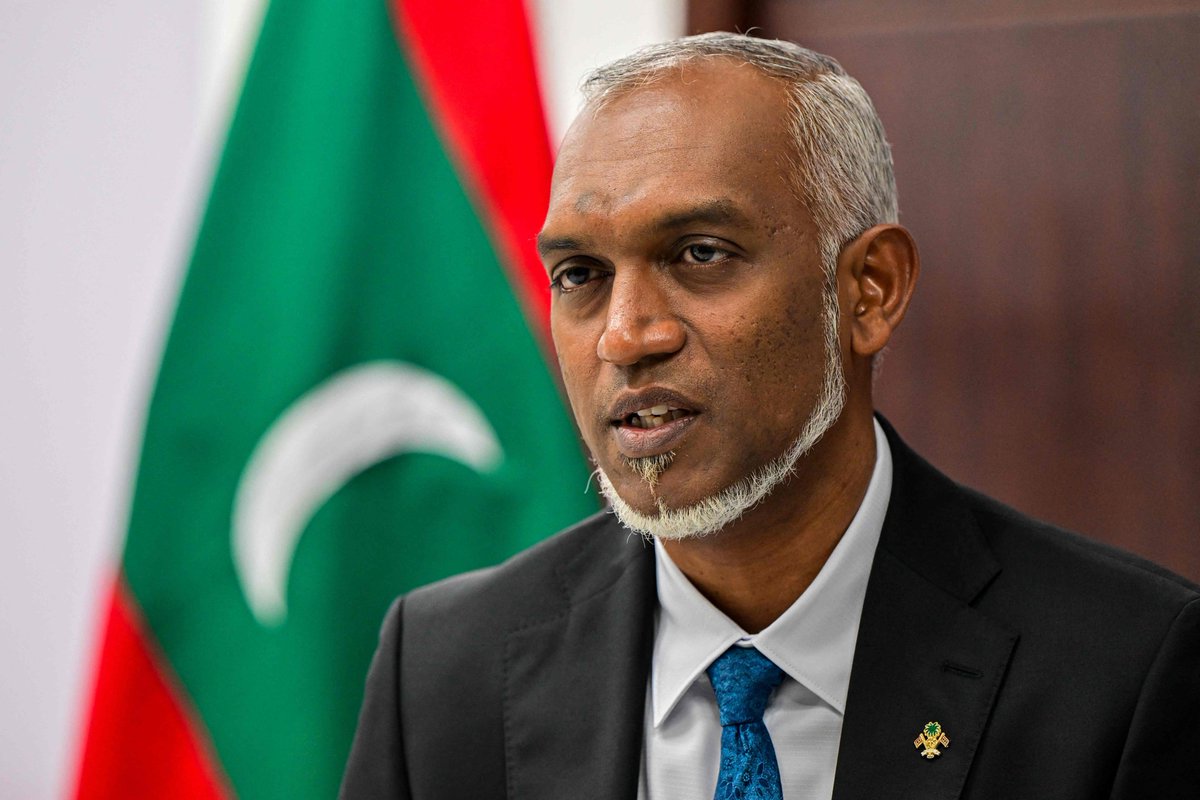 Pro-China leader's party claims a landslide victory in the Maldives parliamentary vote, solidifying their stronghold in the island nation.

#feedmile #Landslide #Chinaleader #Maldives #parliamentaryvote #islandnation