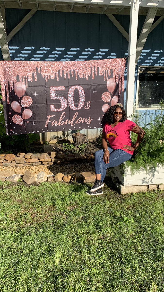Foncelle74's tweet photo. Oh the shenanigans as year 50 is off to a great start! Itโs been a blessed weekend get away road trip with my bestie!๐ฅณ๐#girlsroadtrip #year50 https://t.co/4Z3dQqHyha
