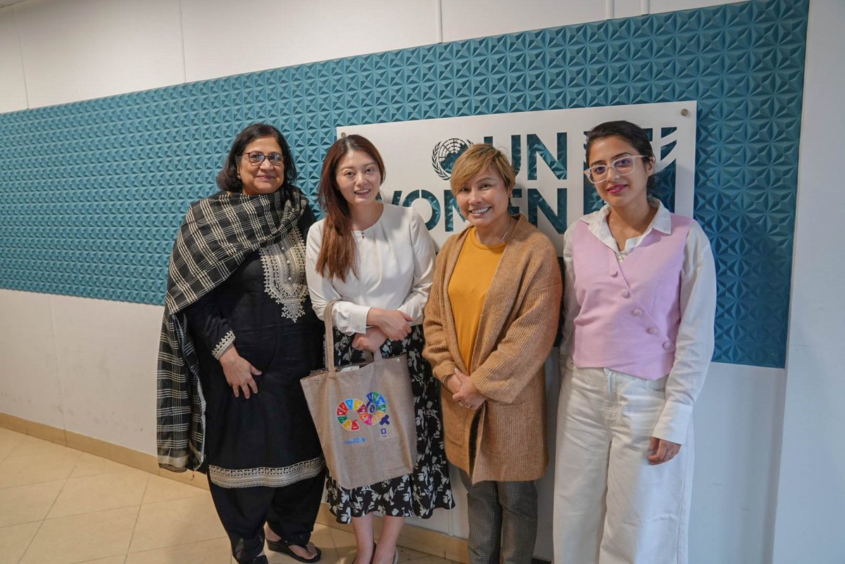 Tomoko Vazeer, First Secretary at the Embassy of Japan, meets with the UN Women team to explore joint efforts to advance women's empowerment and foster social cohesion and inclusion. 🇯🇵🤝🇵🇰 #Collaboration #Empowerment' @JapaninPak