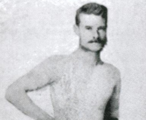 #OnThisDay in 1878 W.J. Millard wins the first ever @Stawell_Gift  over 130y, beating Shaw in front of 2000 spectators.  Millard wins £20.  Lambell, who was leading, fell 2y before the tape.