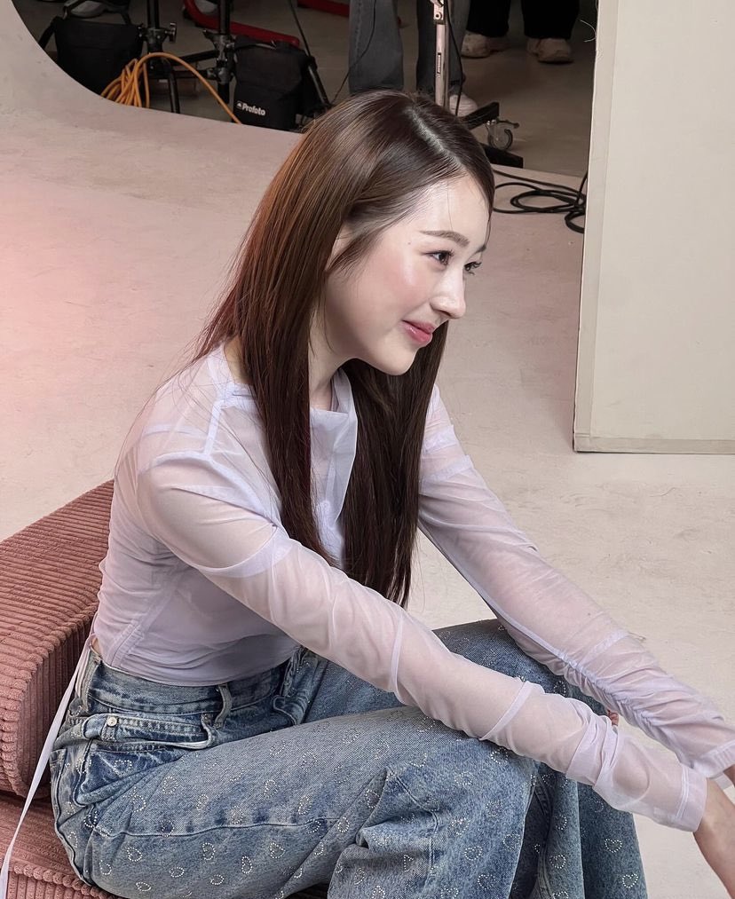 พี่ดาอาดุม้ายยย                     ม่ายดุ