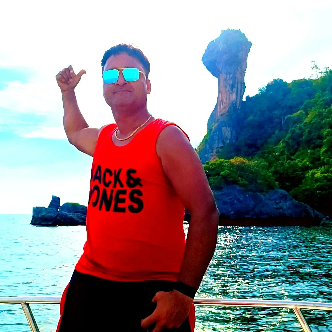 Chicken Island karbi Thailand 😊😞