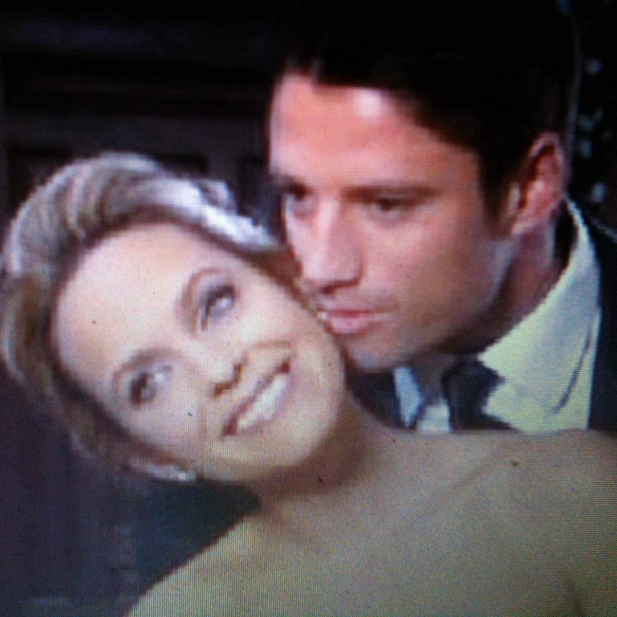 EjoleDiMerafan's tweet photo. My TOTALLY HONEST OPINION.....of this MOST POPULAR GORGEOUS EXCITING ENTERTAINING QUINTESSENTIAL BAD ASS MOB COUPLE THAT #Days EVER HAD....#EJOLE are true soulmates, 2 outcasts that love each other UNCONDITIONALLY&THEY ARE TRULY #MEANT2BE Together Forever! #endofstory #centanni https://t.co/PoVW7CkEty