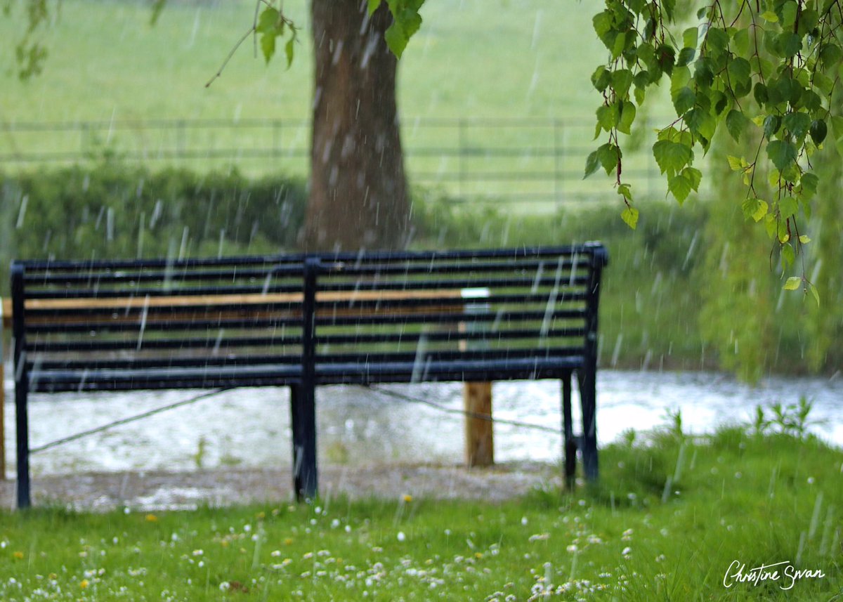 During the hailstorm 
Campbell Park.
.
.
.
.
.

#miltonkeynes  #lovemk  #mk_igers #visitmk #thisismiltonkeynes #unexpectedmk #undiscoveredmk #lovemiltonkeynes #miltonkeynesphotography #scenesfrommk #destinationmk #campbellpark