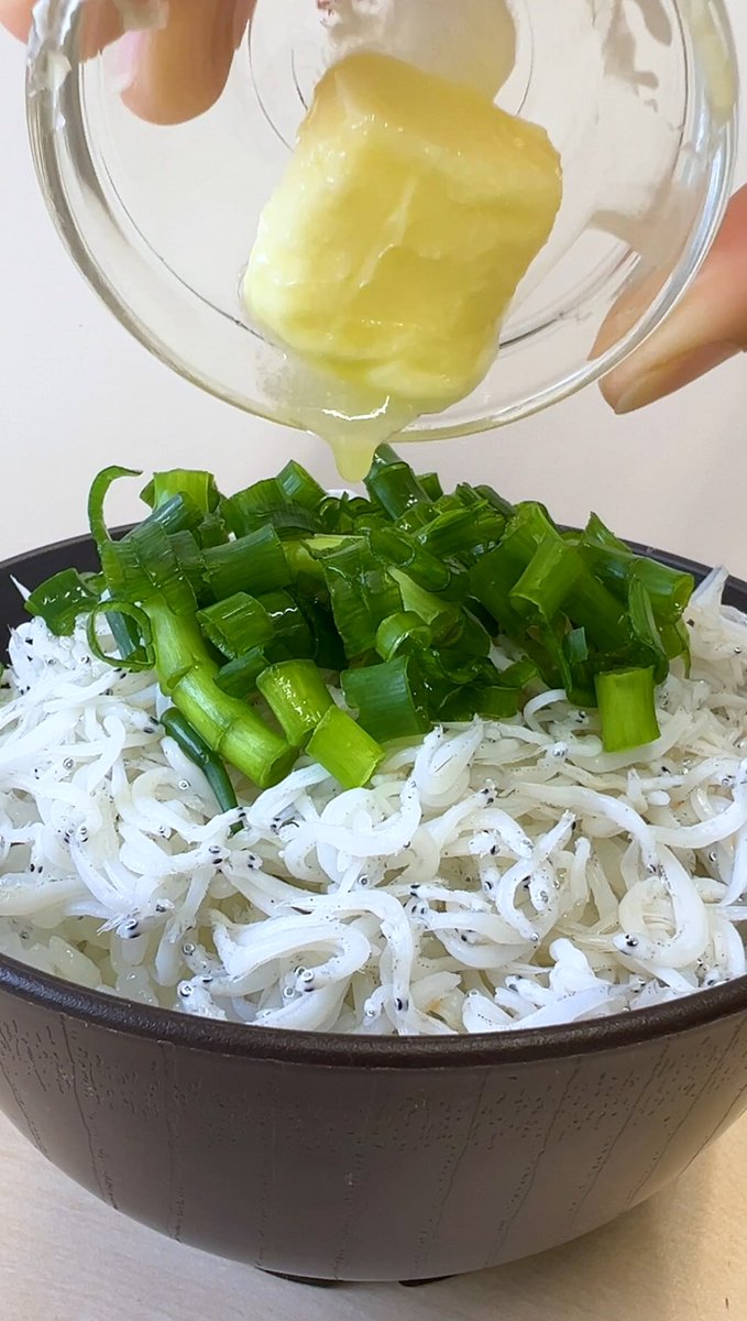 ＼お魚屋さんのズボラ飯！？／

3月に解禁されたしらすを使った簡単レシピを動画で紹介🐟✨

👇詳しくはこちら
 instagram.com/reel/C6DU9b7y1…