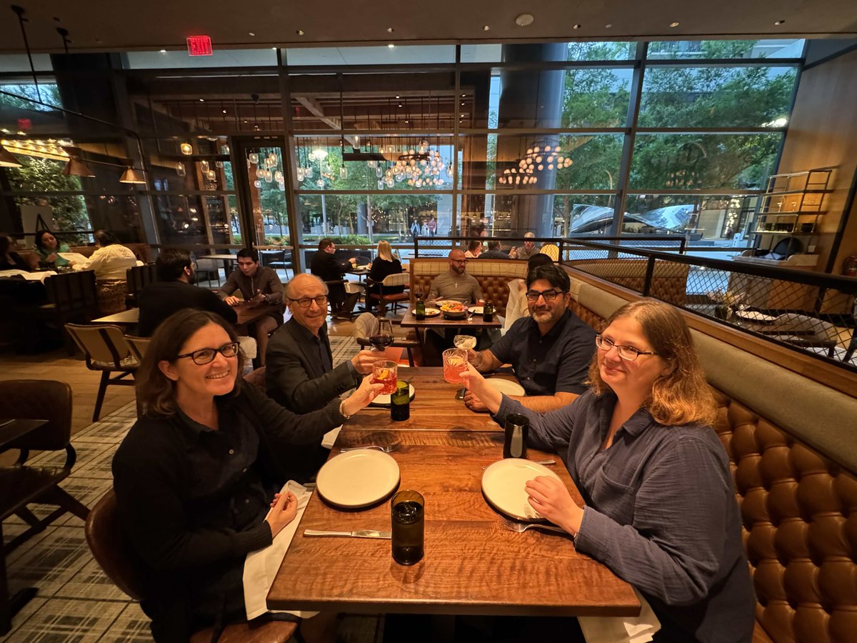 Thank you Dr. David Berkowitz @NSF @unlchemistry for a great seminar in the UT Southwestern Biochemistry Department! @UTSWMedCenter @UTSWGradSchool