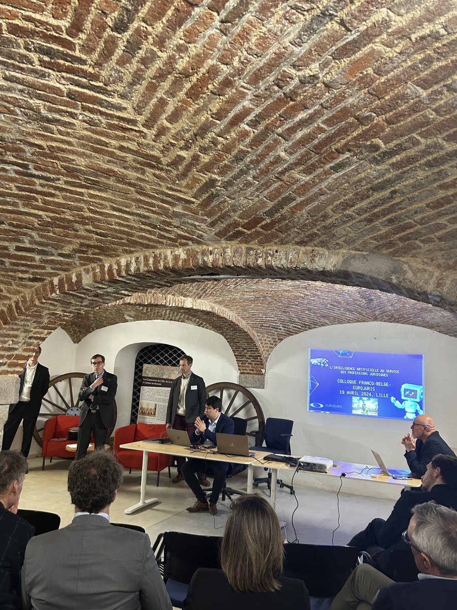 📷 Retour en images sur le colloque d'@EUROJURISFR  et @EurojurisBelgium qui s'est tenu le 19/04/24 au  Musée des Canonniers à Lille autour de  l'application de l'Intelligence Artificielle dans le domaine #juridique.
#AI #IA #avocats #commissairesdejustice