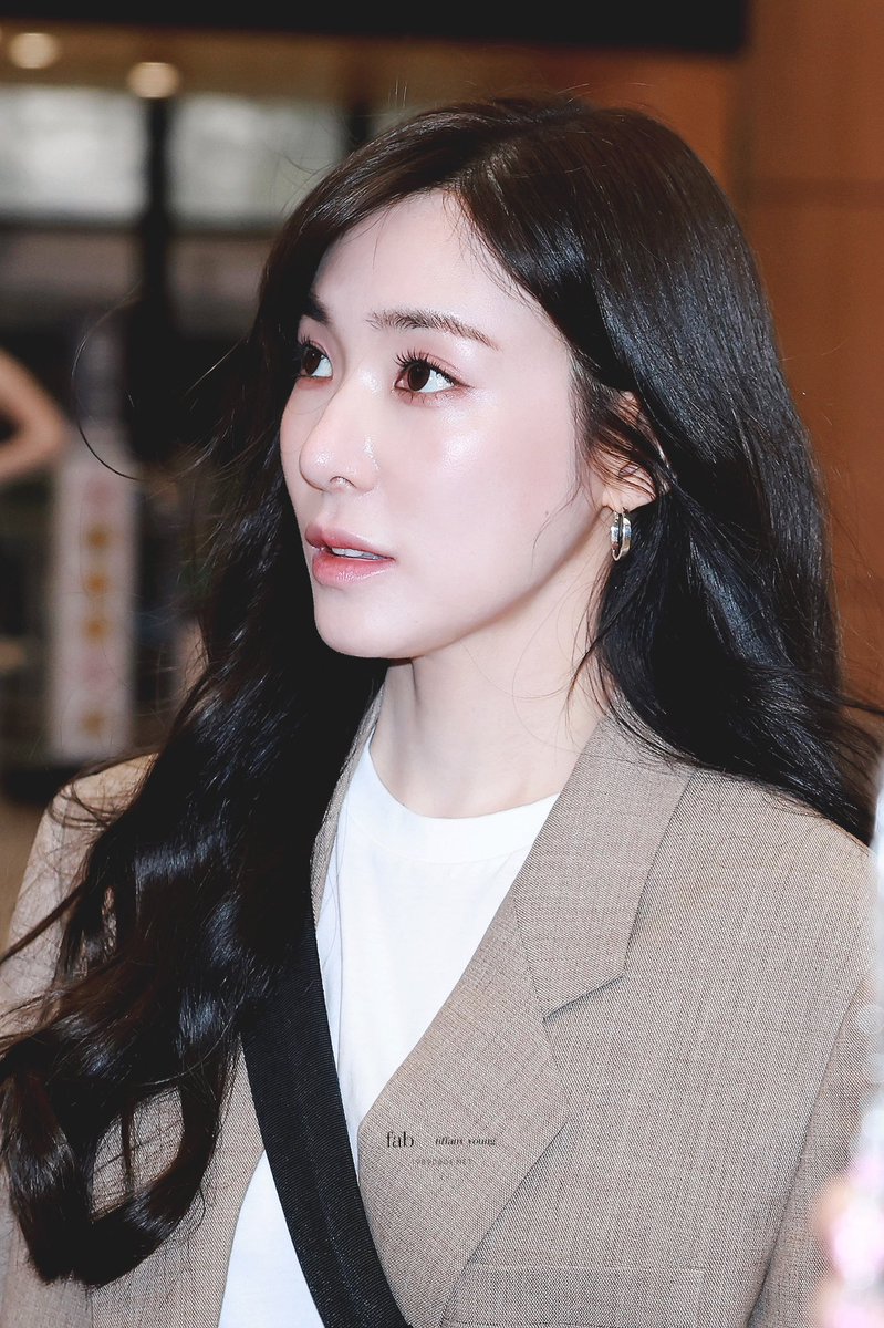 19890801net's tweet photo. 240420 🪞���

@tiffanyyoung 
#TIFFANYYOUNG #티파니영 #TIFFANY #티파니 https://t.co/xL9RVPyGB8