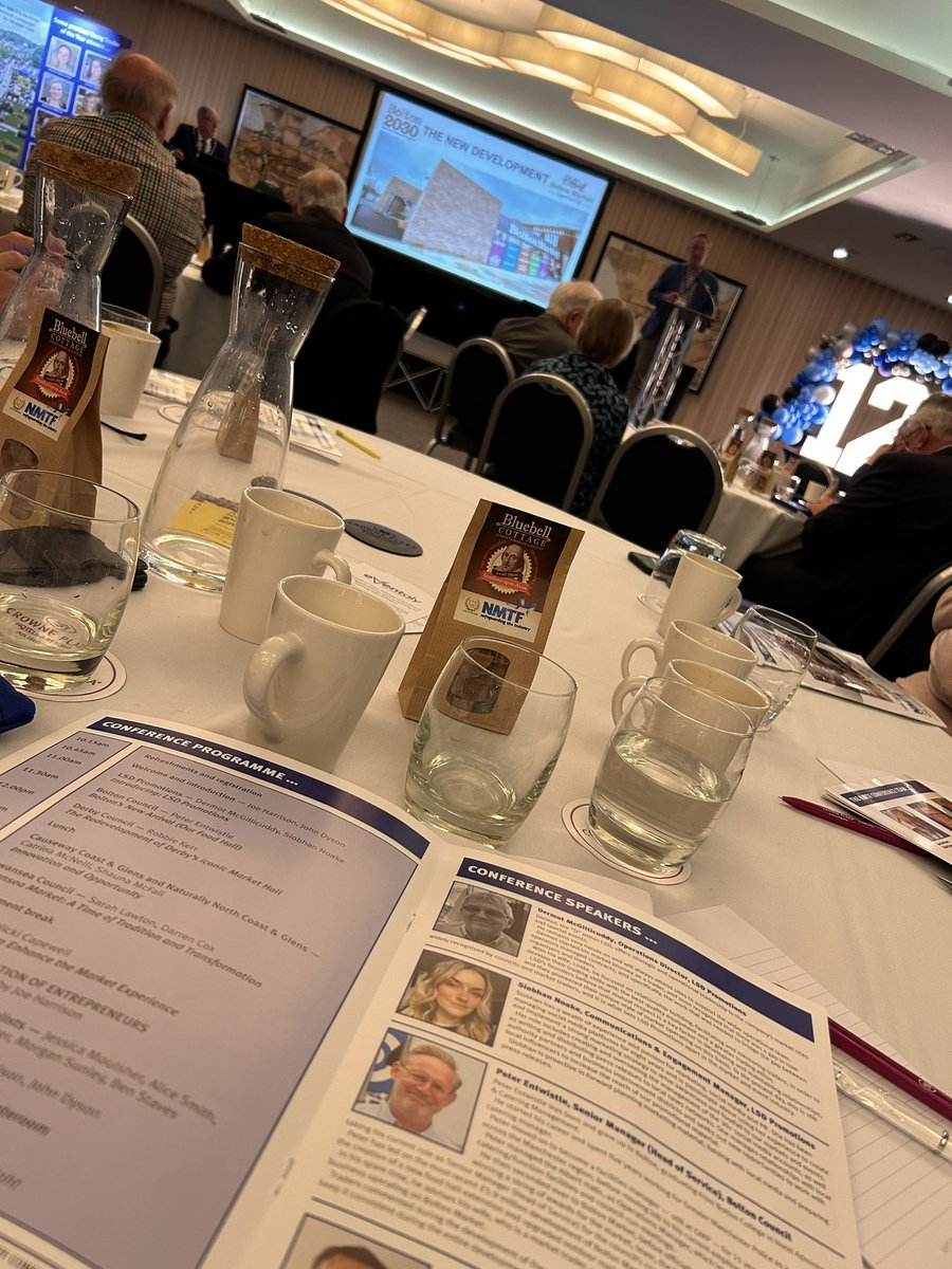 _DavidCatterall's tweet photo. Listening to the amazing Peter Entwistle our friend and neighbour from @BoltonMarkets talking about the future of Bolton and the town centre. 👏👏👏 @BuryMarket #nmtfconf @marketsmatter @NABMA_Markets #MarketsMatter https://t.co/mEpMeyNZgi