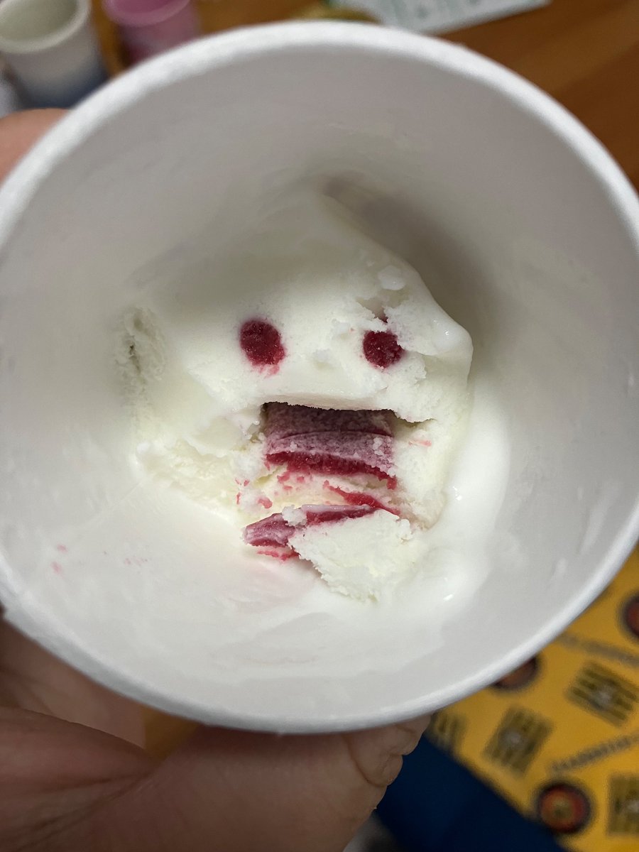 パナップで遊んだらこうなった
食べ物で遊んではいけないことが
私は理解した🥺