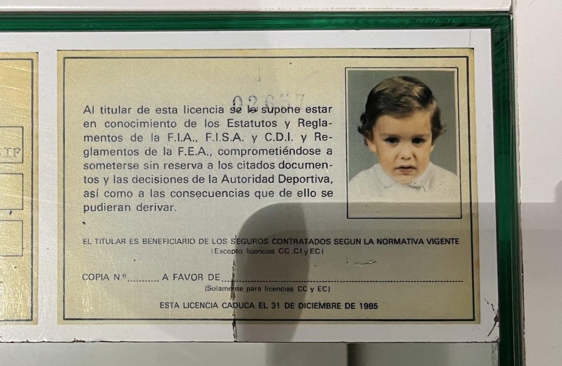 Fernando Alonso’s first sport license Valid until 31 December 1985 📸@CircuitoMuseoFA
