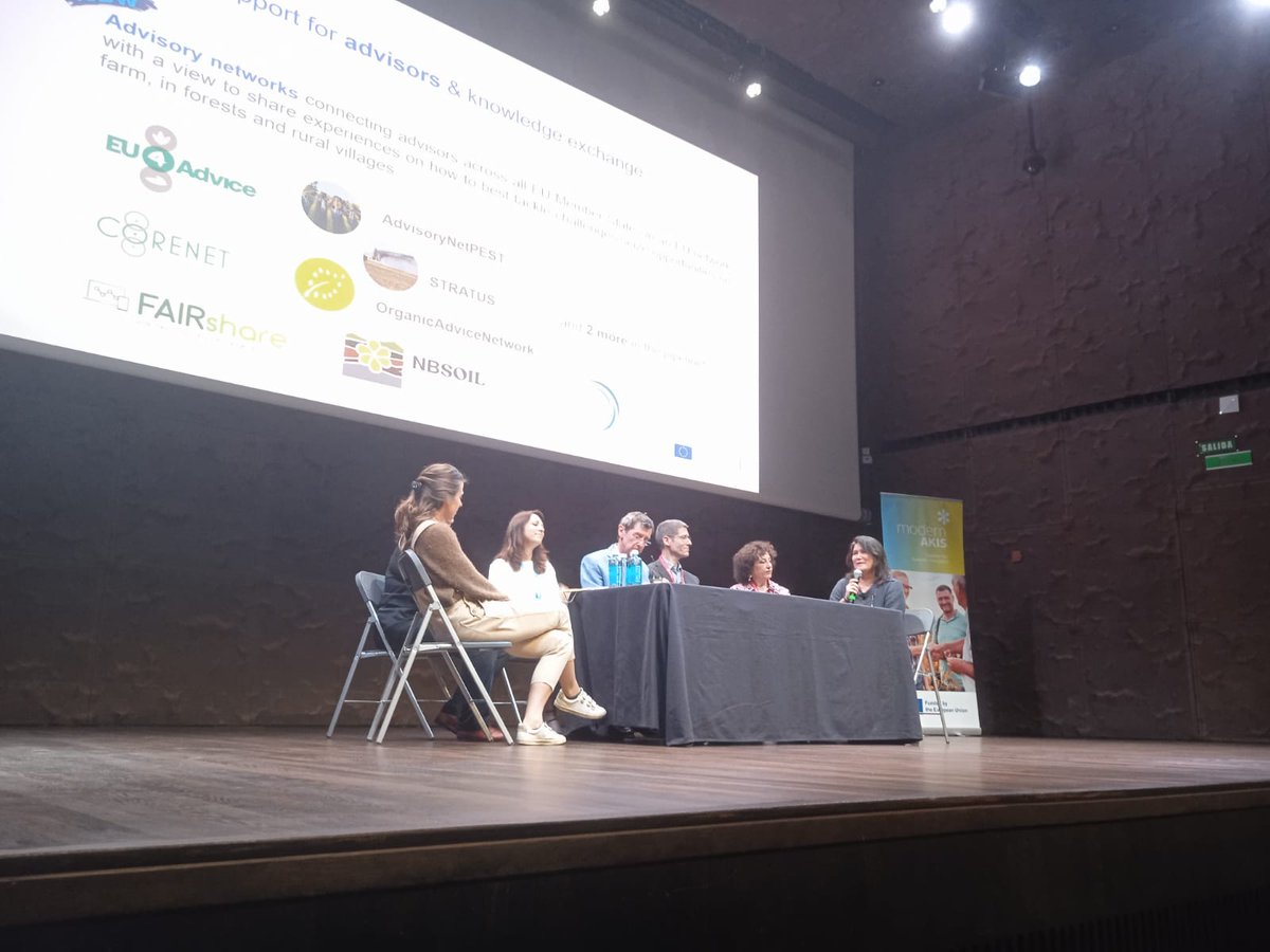 Our CEO, Patricia Mora is presenting the @eu4advice project at the ModernAKIS Coordination Bodies Assembly, Madrid (Spain) 🇪🇸🇪🇺. #Eu4Advice, #Advisors, #AKIS, #Networks