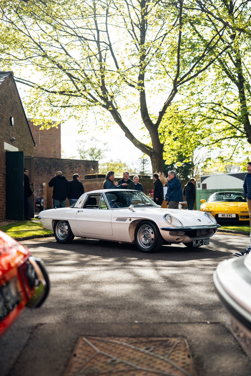 It was great to have our Mazda Cosmo at yesterday’s @BicesterH Sunday Scramble. @roadratmagazine @WeAreScramblers