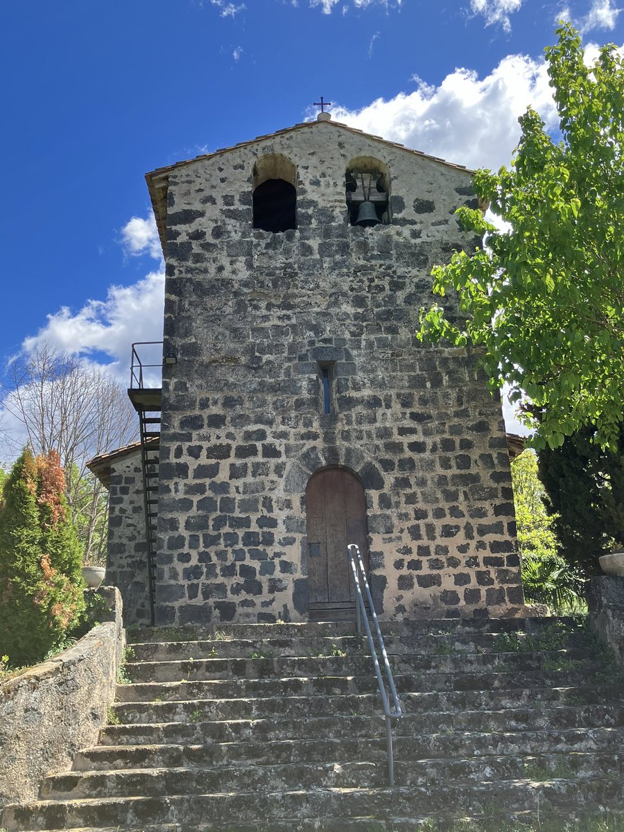 L’Església de la Santíssima Trinitat, Batet, La Garrotxa. It looks out of use but as I arrived the bells chimed for quarter to the hour.