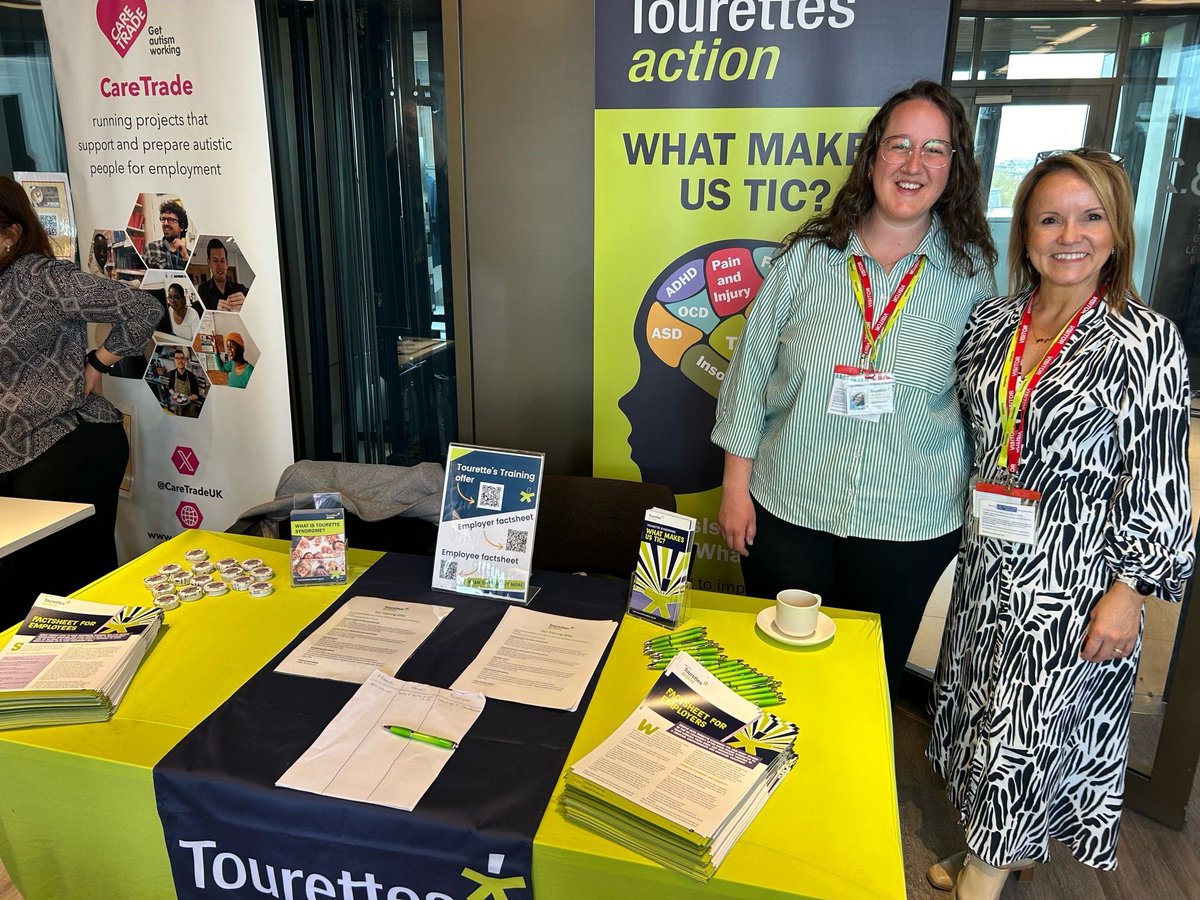 Ione and Pippa are today at the @MetPoliceUK summit on Neurodiversity at New Scotland Yard today and we are SO delighted to be here telling everyone about Tourette Syndrome and sharing stories on inclusion 💚 #Tourettes #TouretteSyndrome #Neurodiversity #MetPolice