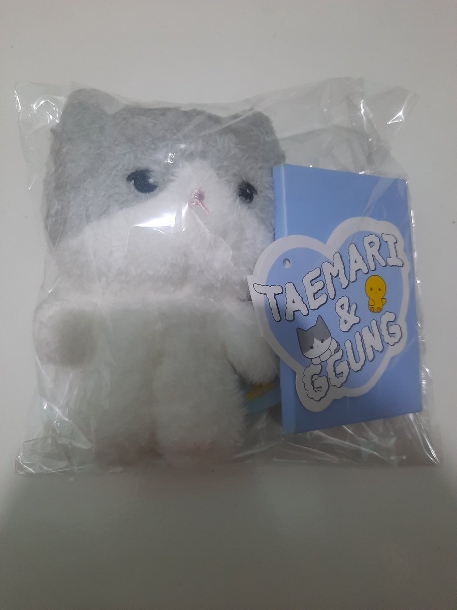 Arara_sh's tweet photo. Help RT 
WTS Puffy Ggung Official MD 
Inc packing
Bisa 🍊 (Tasikmalaya)
Idr 305k
Yang minat boleh DM aja yaa https://t.co/gDVlHUzuS2