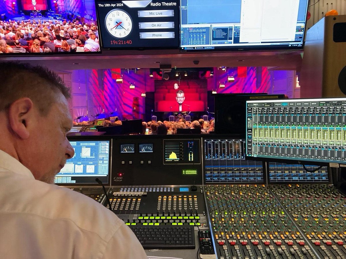 Marc Willcox (@marcwillcox) on Twitter photo Recording the last ever edition of <a href="/BBCNowShow/">The Now Show</a>.  
It's on <a href="/BBCRadio4/">BBC Radio 4</a> - but there's an extended version to listen to on <a href="/BBCSounds/">BBC Sounds</a> here ⤵️
bbc.co.uk/sounds/play/m0… 
8 extra mins of stuff, both comedic & musical!
<a href="/TheNewsAtGlenn/">Glenn Moore (Insta: @glennrogermoore)</a>
<a href="/harrietkemsley/">Harriet Kemsley</a>
<a href="/mmaarrow/">Gemma Arrowsmith</a>
<a href="/rorybremner/">Rory Bremner 💙🇺🇦</a>
<a href="/thejazzemu/">Jazz Emu</a> Recording the last ever edition of <a href="/BBCNowShow/">The Now Show</a>.  
It's on <a href="/BBCRadio4/">BBC Radio 4</a> - but there's an extended version to listen to on <a href="/BBCSounds/">BBC Sounds</a> here ⤵️
bbc.co.uk/sounds/play/m0… 
8 extra mins of stuff, both comedic & musical!
<a href="/TheNewsAtGlenn/">Glenn Moore (Insta: @glennrogermoore)</a>
<a href="/harrietkemsley/">Harriet Kemsley</a>
<a href="/mmaarrow/">Gemma Arrowsmith</a>
<a href="/rorybremner/">Rory Bremner 💙🇺🇦</a>
<a href="/thejazzemu/">Jazz Emu</a>