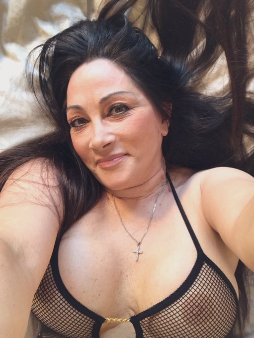 Good morning to you all. Hope you all had a great weekend. I&rsquo;m just about to login to https://t.co/UZfph7aqmq&hellip;