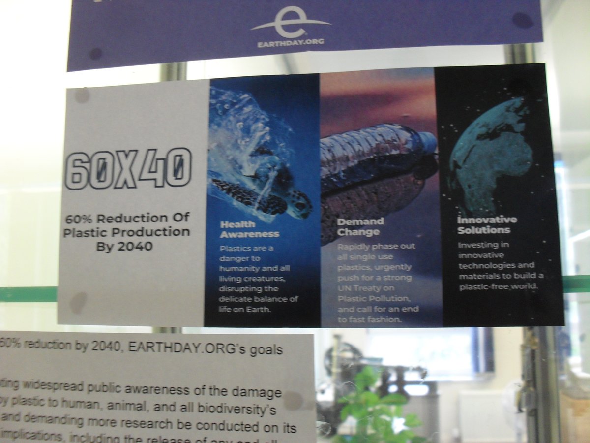 LRCBathColl's tweet photo. Its World Earth Day and this year’s theme is: Planet v Plastics. Here are a few pictures of our display at City Centre Campus Library.

#mybathcollege #EarthDay2024 #PlanetvsPlastics https://t.co/ofnjZaZ3YC
