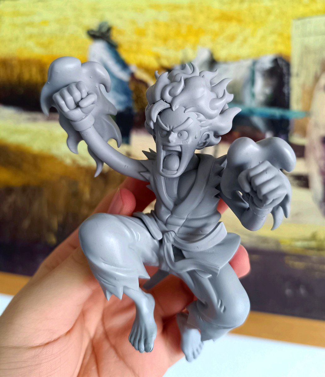 Should I just release it as it is? I failed with the base. Also no good product renders. :C
No energy for a new base just stick him onto a metal rod...
#3dprint #garagekit #onepiece #animefigure