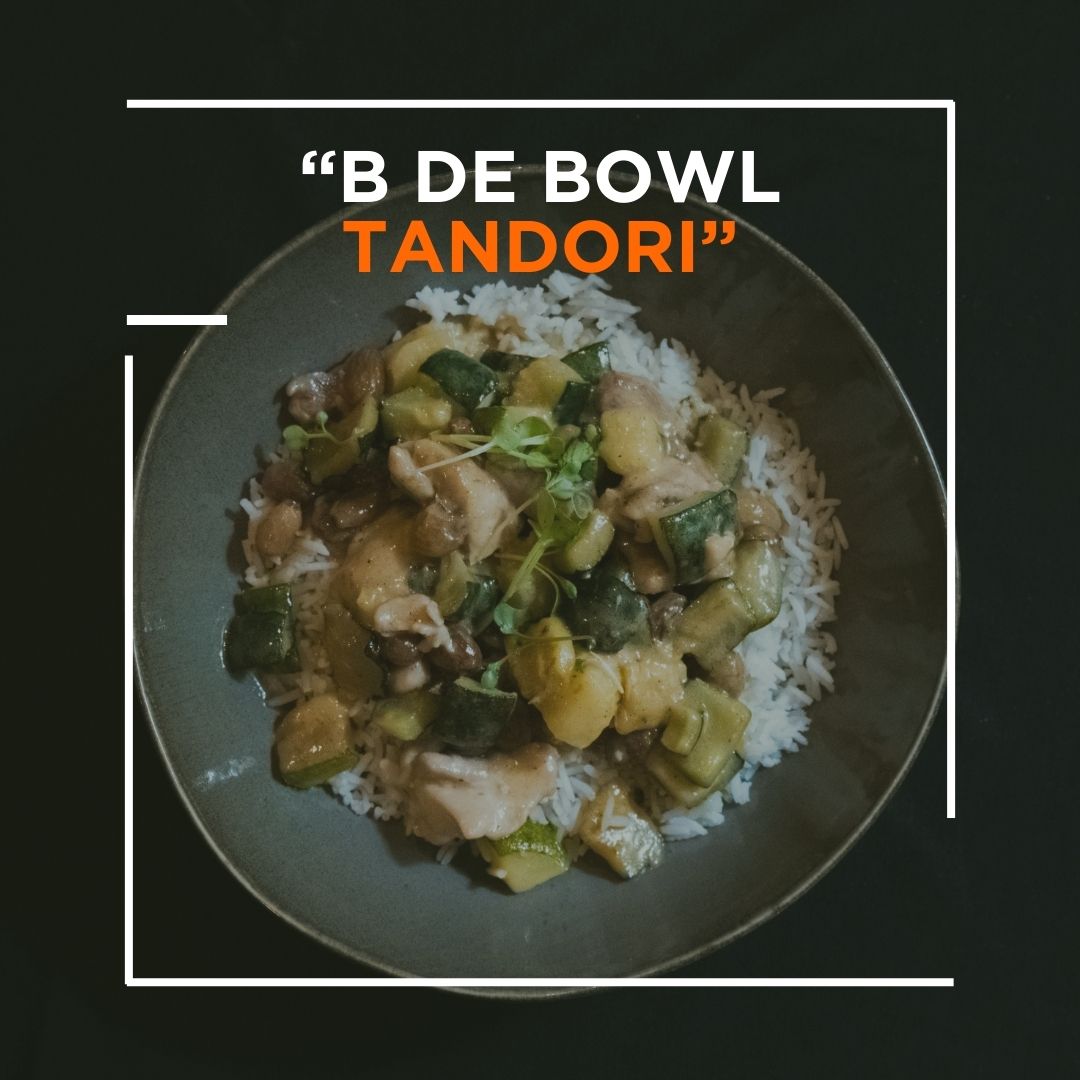 Tandori time 🌿🥥 Sabor intenso con pollo a las 12 especias sobre arroz basmati y leche de coco. ¡Vamos, una explosión de sabores en toda regla!

#restaurantesbarcelona #shebistro #barcelonalovers #BowlsBarcelona #BdeBowls