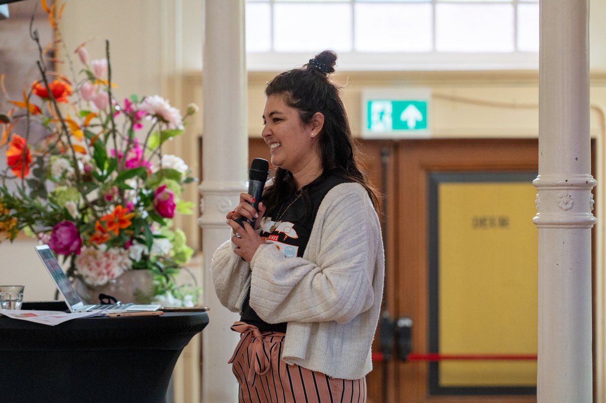 Meld je nu aan voor het event '#Jongerenparticipatie in lokaal beleid' dat op 23 mei is plaatsvindt! Brainstorm met jongeren, discussieer mee met experts, check hoe kindvriendelijk je gemeente is en meer. Koop je kaartje hier: ticketview.nl/shop/stichting…